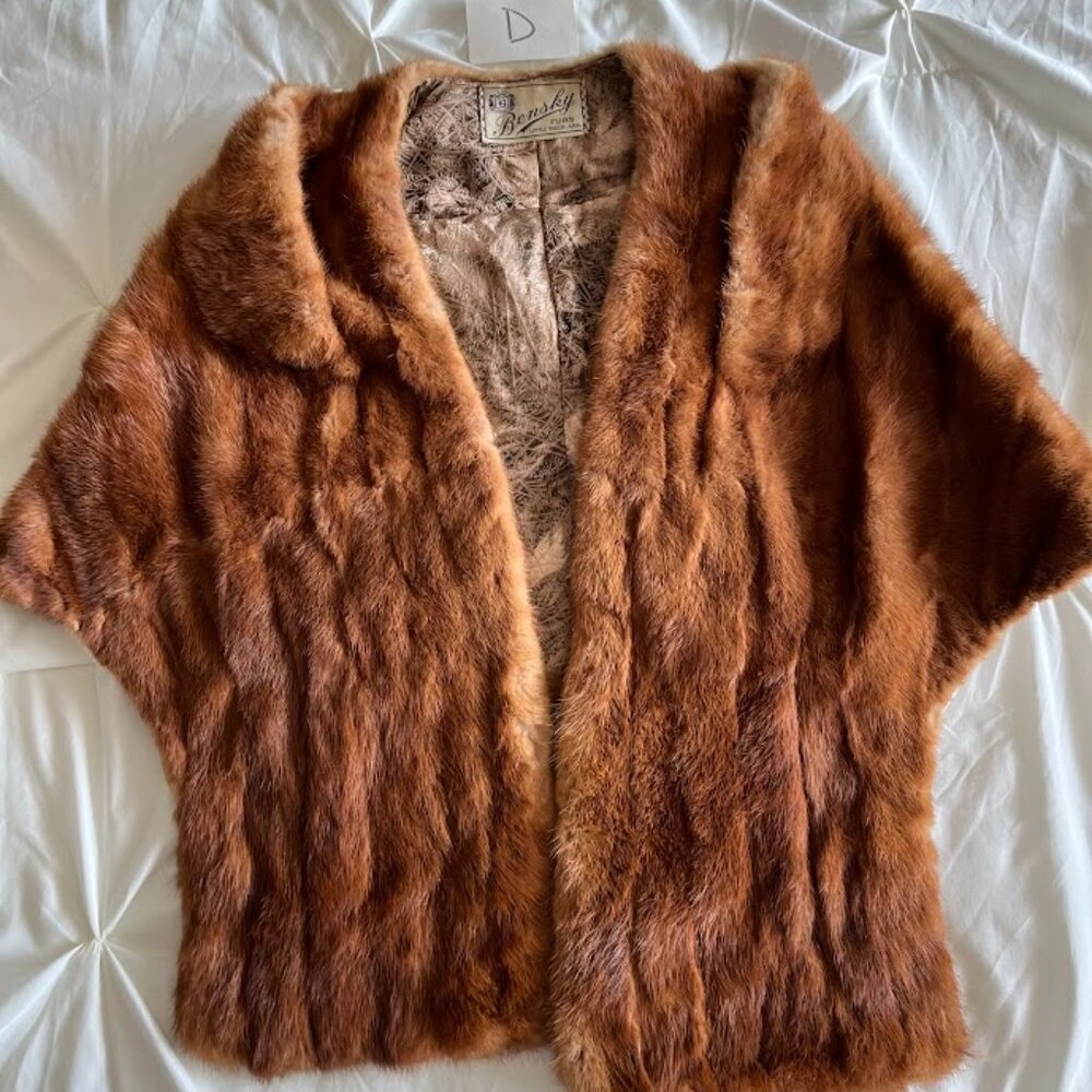 SOLD Auburn Fox Fur Stole - One Size Fits All
